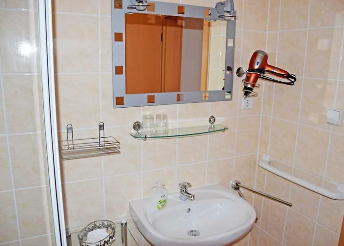 In Auf Ru Δωμάτια σε οικογενειακή κατοικία